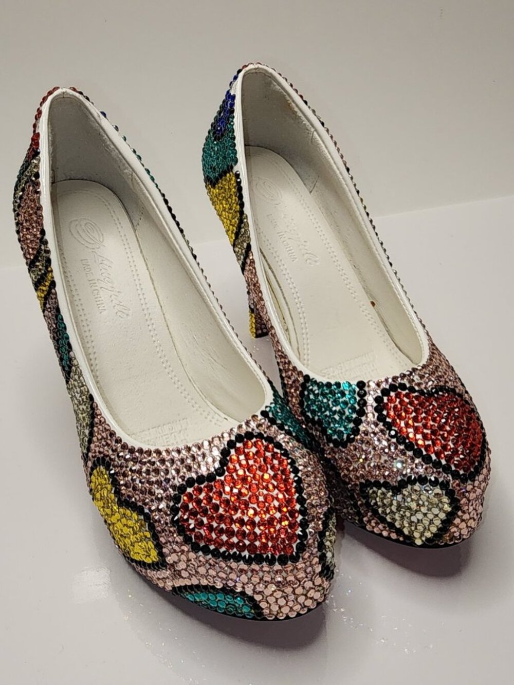 Crystal Rhinestone Heart Platform Pumps — Multicolor, Size 7.5 (240mm)